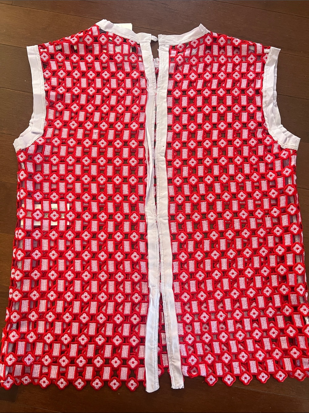 NWT Sandro Yonna Red White Embroidered Top Size 3